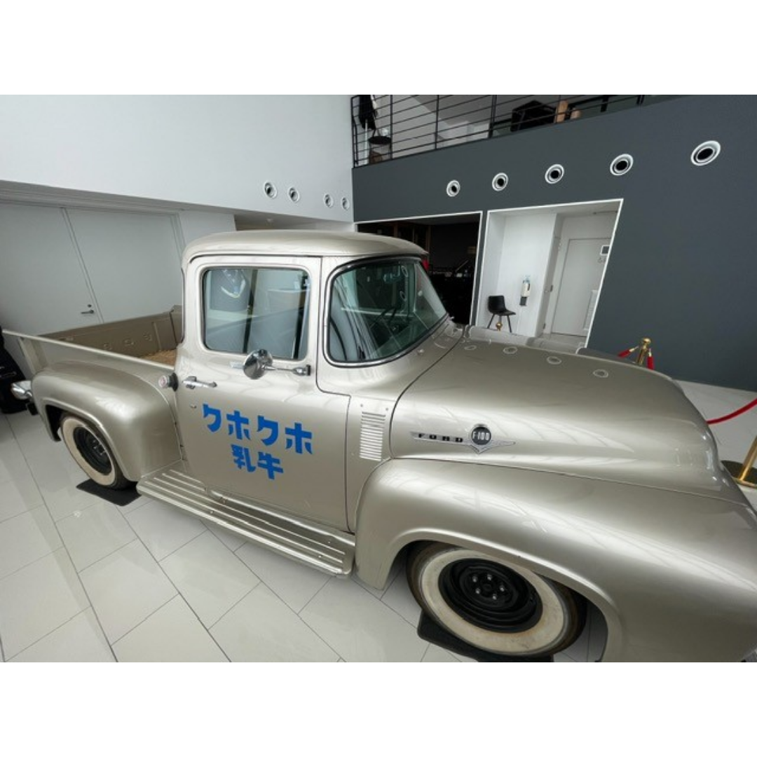 【NHK朝ドラ「なつぞら」の「ホクホク牛乳」車両がTOYOCheeseFactoryで展示中です！】